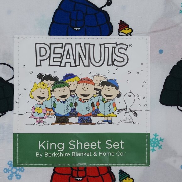 Peanuts Snoopy King Sheet Set By Berkshire Holiday Christmas Igloo Winter 4 pc - Picture 3 of 7